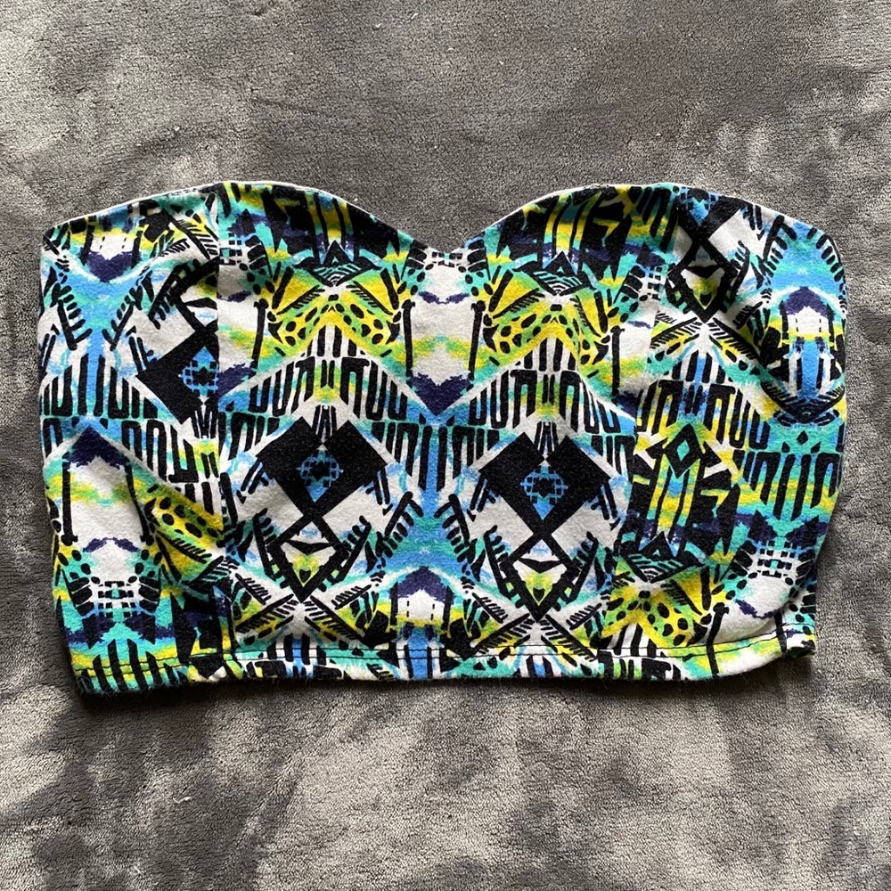 Medium tube top